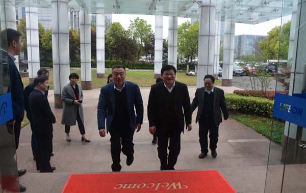 良性互動談合作，互利共贏求發(fā)展——安徽醫(yī)科大學(xué)黨委書記顧家山...